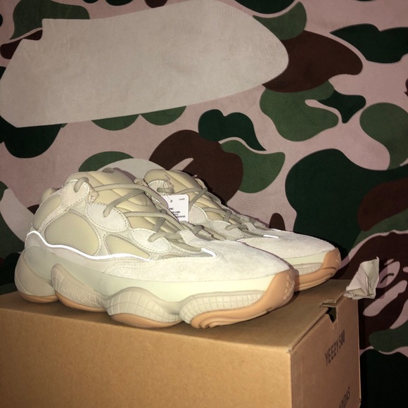 Yeezy 500 main image 2